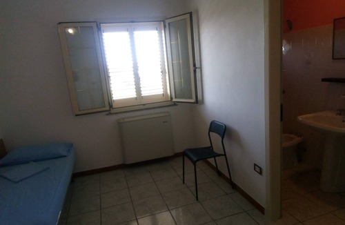 Montenero di Bisaccia House | Room sleeps 4 with en suite bathroom in self-management