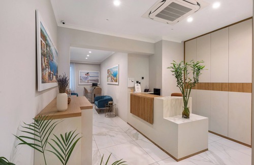 Chiaia Apartment | Room 'Suite Con Piscina Privata' with Wi-Fi and Air Conditioning