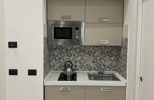 Cercola House | Room25sqm Guest House Center