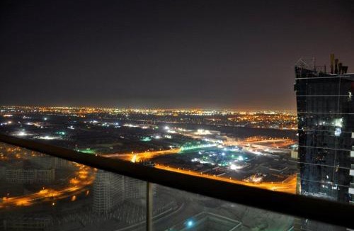 Jumeirah Lake Towers Apartment | Royal Club By RVHR, Bonnington Residential Tower - JLT