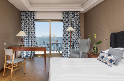 San Ferdinando Hotel | Royal Continental Hotel Naples