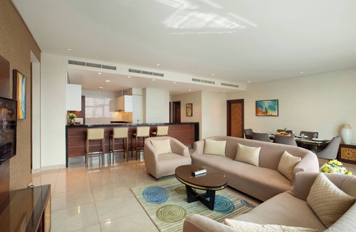 Business Bay Apartment | Royal Continental Suites