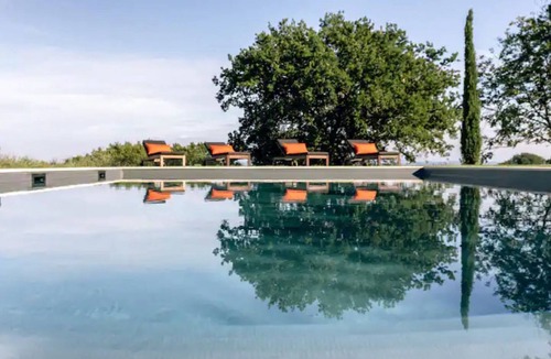 Sarteano Villa | ROYAL COUNTRY VILLA WITH POOL