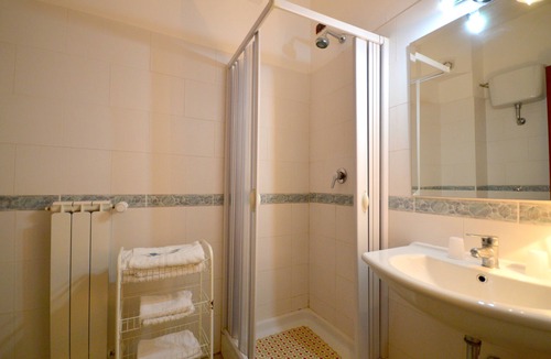 Ospedaletto D'Alpinolo Hotel | Royal Hotel Montevergine