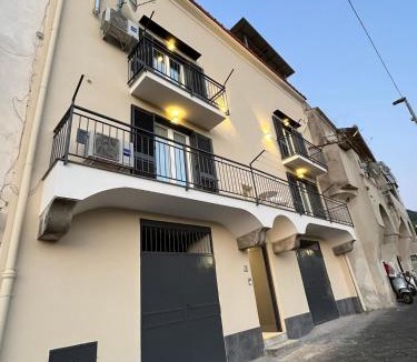 Meta Apartment | Salvatore's Apartments