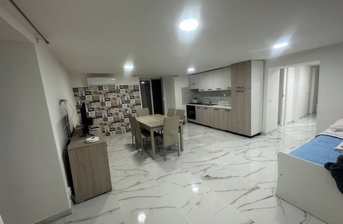 Quartieri Spagnoli Apartment | San Matteo House Accogliente Appartamento, Situato nel Centro Storico