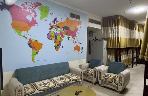 Al Mankhool Hotel | Sarjak Hostel