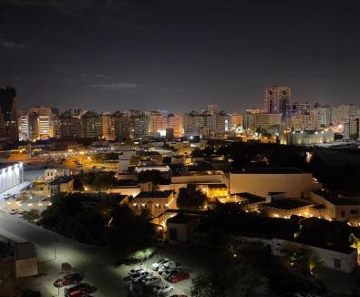 Sharjah Apartment | Sea View APT Near dubai Bus Station men Sharing