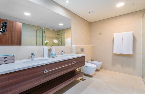 Dubai Media City Apartment | Seaside Serenity: Luxurious 2BR with Spectacular Sea Views in Dubai 5-Star Hotel