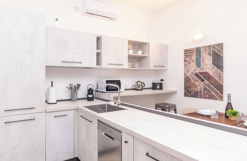 Portisco Apartment | Secret Garden House