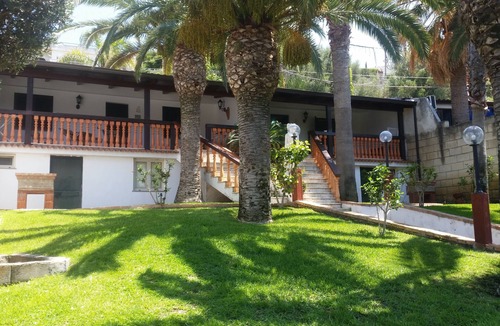 Santa Maria Villa | Semi-detached villa in Capo Vaticano near the sea