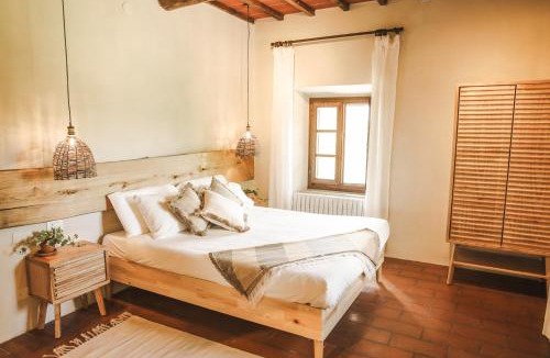 Civitella in Val di Chiana Villa | Sentire - Vegetarian Tuscan Villa & Resort