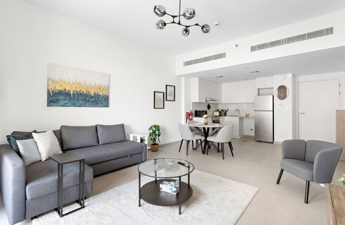 Umm Suqeim 3 Apartment | Serene 1BR APT with Gym, Pool & Kid's playground
