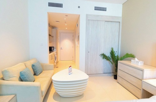 Palm Jumeirah Apartment | Seven Palm Jumeirah Residence
