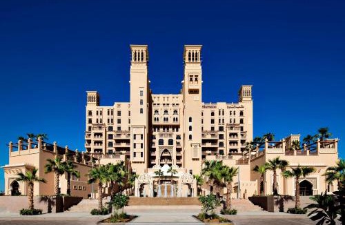 Beach & Coast Resort | Sheraton Sharjah Beach Resort and Spa