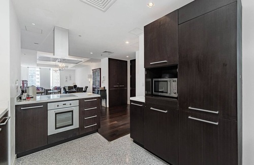 DIFC Apartment | Short stay Limestone House DIFC 2 bedrooms