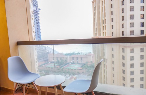Dubai Marina Apartment | Signature Holiday Homes - Spacious Furnished 1 BHK in Murjan 1, JBR
