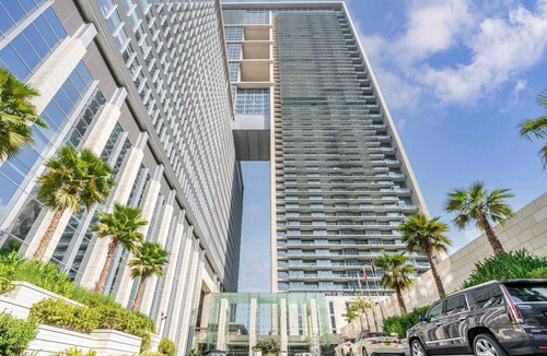 Bur Dubai Apartment | Silkhaus Burj Khalifa View | Burj Daman in DIFC