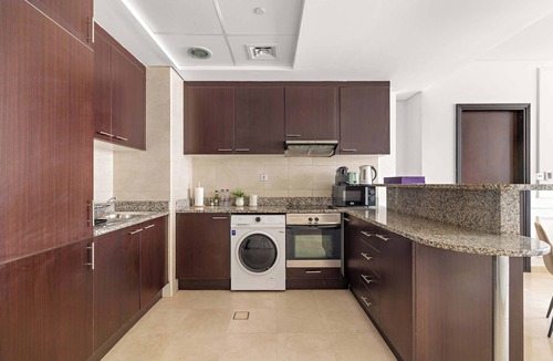 Bur Dubai Apartment | Silkhaus Comfy 1BDR | Sky Gardens in DIFC | NEW!