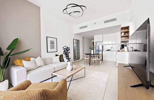 Za'abeel 2 Apartment | Silkhaus Stylish 1BR | Near Burj Khalifa | Balcony