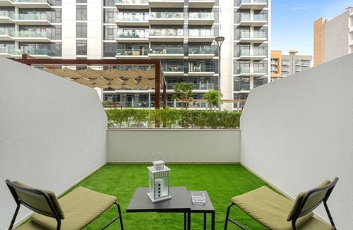 Nad Al Sheba Apartment | Sleek Studio Apartment in Azizi Riviera- Suiteable