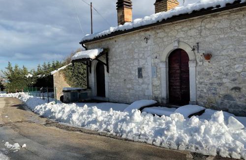 Rapino House | Sleeps up to 7 in the Majella