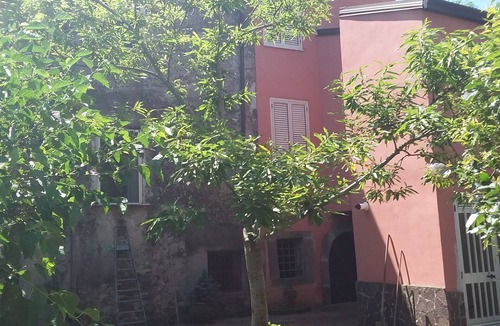 Roccamonfina House | Small villa in the cool and picturesque hilly landscape of Roccamonfina