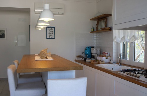Marina del Cantone House | Small villa a stone's throw from the sea with breathtaking views