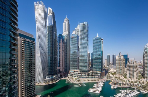 Dubai Marina Apartment | Sophisticated 3BR in Dubai Marina With Stunning Marina Views