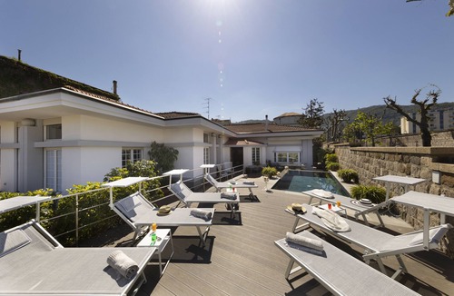 Sorrento City Centre Villa | Sorrento Holidays – Villa Pearl - Luxury in Sorrento - private pool - 6 bedrooms