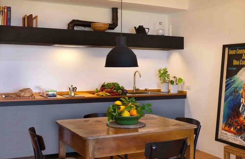 Sorrento Apartment | Sorrento houses with terrace, pool, garden, sea view, wifi