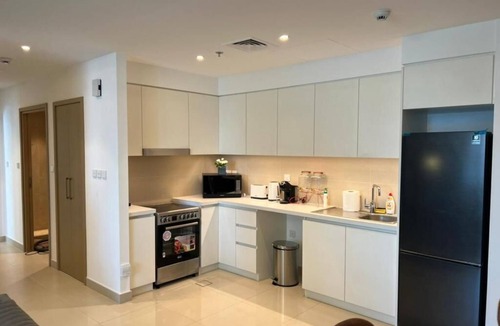Dubai Apartment | Spacious 2 bedroom apartment| Waterfront living| Close to DFC mall
