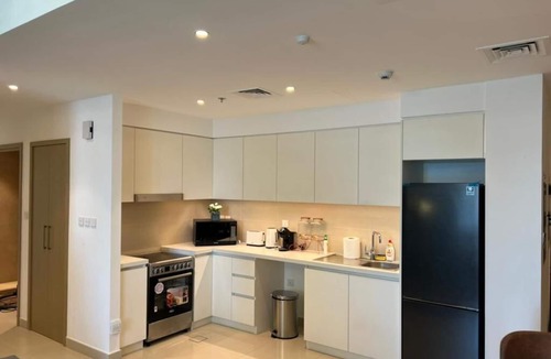 Dubai Apartment | Spacious 2 bedroom apartment| Waterfront living| Close to DFC mall
