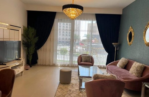 Dubai Apartment | Spacious 2 bedroom apartment| Waterfront living| Close to DFC mall