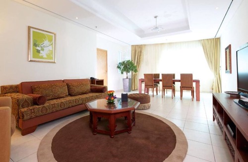 Dubai Media City Apartment | Spacious 3 Bedroom Apartment at Dubai Marina