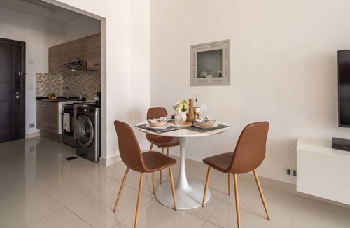 Dubai Sports City Apartment | Spacious & Luxurious studio in Sports City!