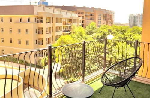 Motor City Apartment | Spacious Studio Apartment in a quiet green area-Close to Retail