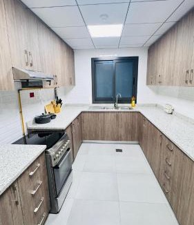 Deira Apartment | Spacious & Stylish 3-Bedroom Home in a Prime Location