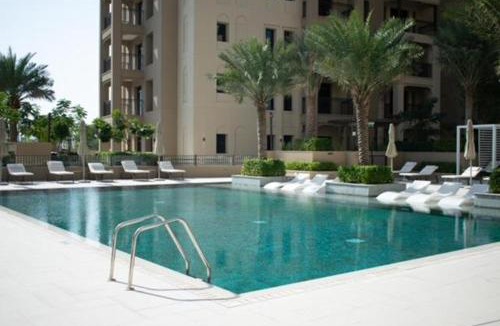 Umm Suqeim 3 Apartment | Spectacular 2BR Apartment Full BurjAlArab View