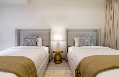 Trade Center Apartment | Splendid Apt w/Views of Dubai Future Museum
