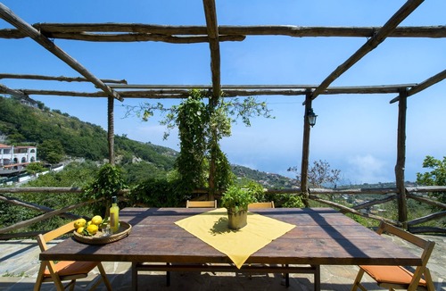 Sant'Agata sui Due Golfi Villa | Splendid Villa in the Terranova estate overlooking the Gulf of Salerno.
