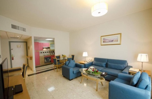 Al Qusais House | Standard 1 Bedroom Apartment Near Shaklan Market
