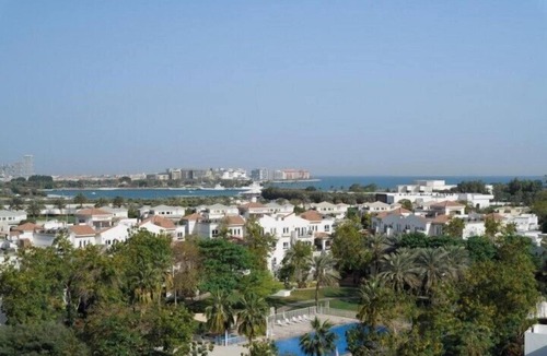 Al Sufouh 2 Apartment | Standard Room Near Dubai Knowledge Park