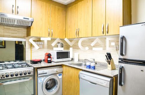 Jebel Ali Apartment | Staycae Holiday Homes - Suburbia