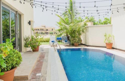 Palm Jumeirah Villa | Stella Stays Brilliant 4 BDR Palm Villa Beach Private Pool