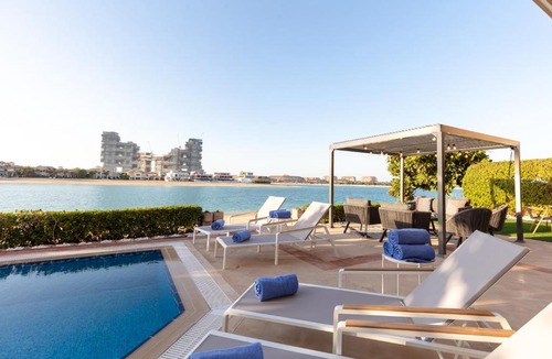 Palm Jumeirah Villa | Stella Stays Exceptional 4 BDR Palm Villa Beach Private Pool