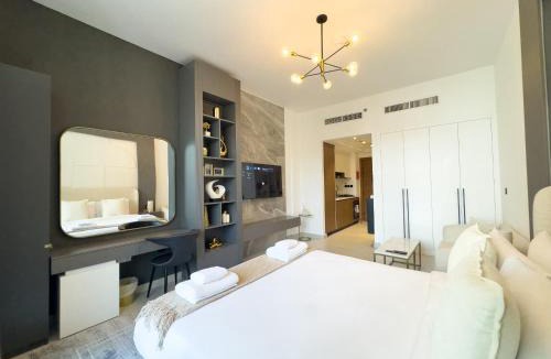 Dubai Apartment | Studio 537 at Prime Res3
