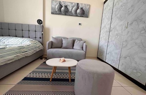 Dubai Sports City Apartment | Studio apt w/free parking & WiFi