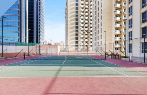 Dubai Production City Apartment | Studio with Private Jacuzzi - Damac Lagovista