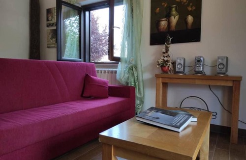 Villa Latina Apartment | Stunning 2 Bed New Apartment, Outside Terrace, Free Parking, Sleeps 4